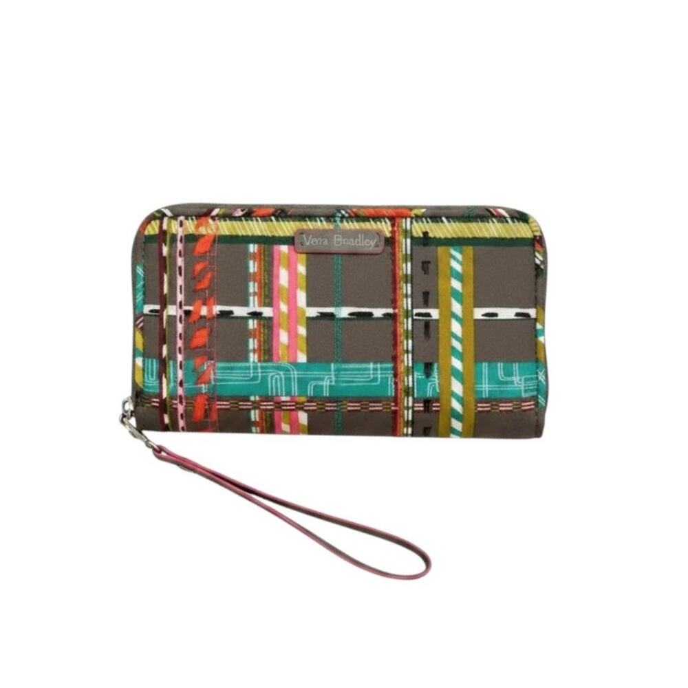 Lot 2 Vera Bradley Rfid Wristlet, 7.5"x 4.0"